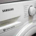 Location 3 Bedroom Next To The Apartament