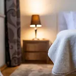 Location 3 Bedroom Next To The Apartament Varna