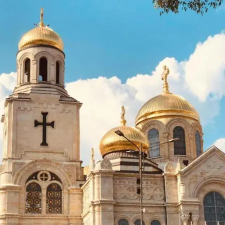 Daire Location 3 Bedroom Next To The Varna