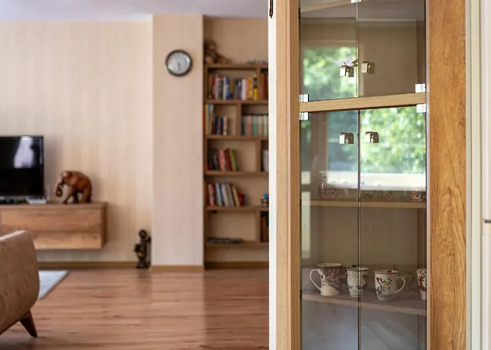 Location 3 Bedroom Next To The Lejlighed *