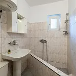 Location 3 Bedroom Next To The Lägenhet Varna