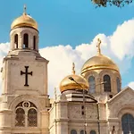 Lägenhet Location 3 Bedroom Next To The Varna