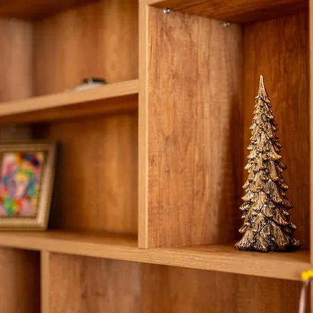 Location 3 Bedroom Next To The شقة *